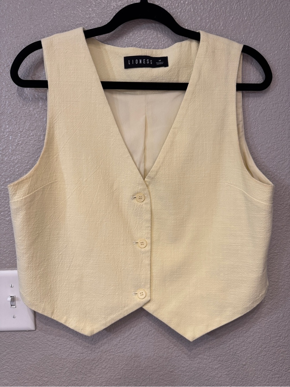 Lioness Linen Blend Tailored Vest Top Butter Yellow Sleeveless Button Front